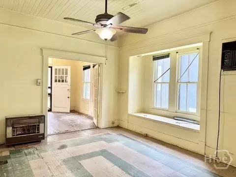 Living - 3313 Gragg St, Thunderbolt, GA 31404 photo 3 of 3