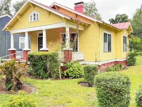 Exterior - 3313 Gragg St, Thunderbolt, GA 31404 photo 2 of 5