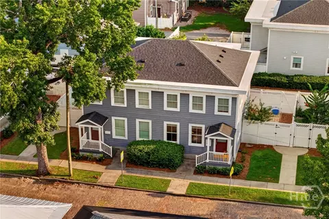 105 W 31st St, Savannah, GA 31401