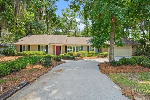 4 Hathaway Ln, Savannah, GA 31411