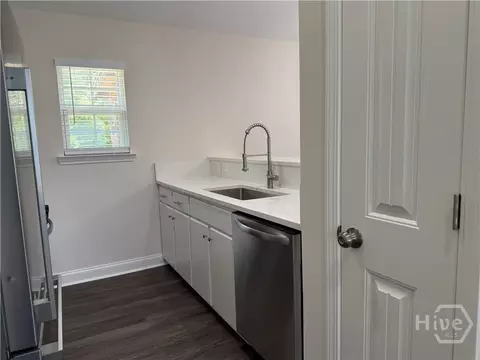 Kitchen - 157 Blackwater Way, Springfield, GA 31329 photo 2 of 3