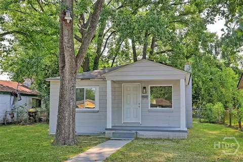906 Wexler St, Savannah, GA 31415