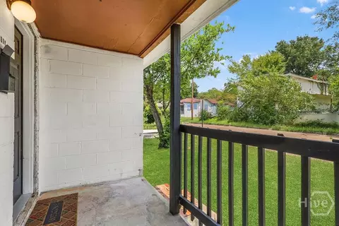 Exterior - 3311 Myrtle St, Savannah, GA 31405 photo 5 of 11