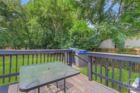 Exterior - 3311 Myrtle St, Savannah, GA 31405 photo 6 of 11