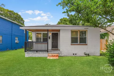 3311 Myrtle St, Savannah, GA 31405