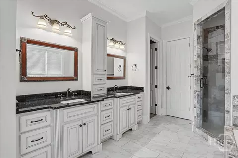 Bath - 121 Kent Trl, Pooler, GA 31322 photo 3 of 5