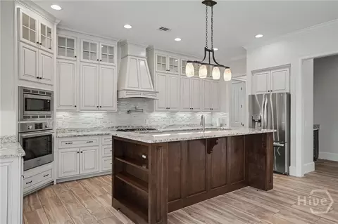 Kitchen - 121 Kent Trl, Pooler, GA 31322 photo 3 of 3