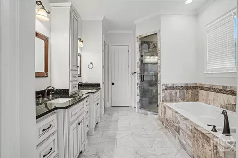 Bath - 121 Kent Trl, Pooler, GA 31322 photo 1 of 5