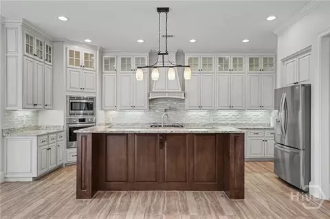 Kitchen - 121 Kent Trl, Pooler, GA 31322 photo 2 of 3