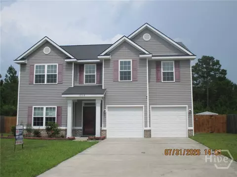 1252 Evergreen Trl, Hinesville, GA 31313