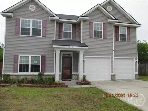 1252 Evergreen Trl, Hinesville, GA 31313