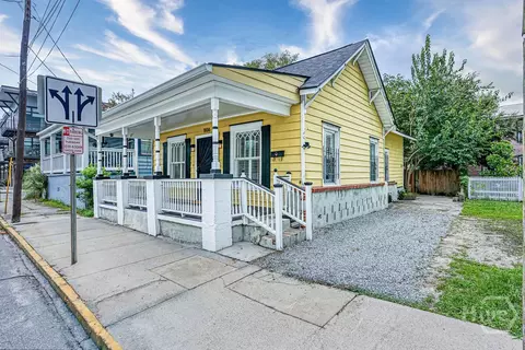 Exterior - 1106 E Broad St, Savannah, GA 31401 photo 3 of 13