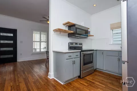 Kitchen - 1106 E Broad St, Savannah, GA 31401 photo 1 of 4