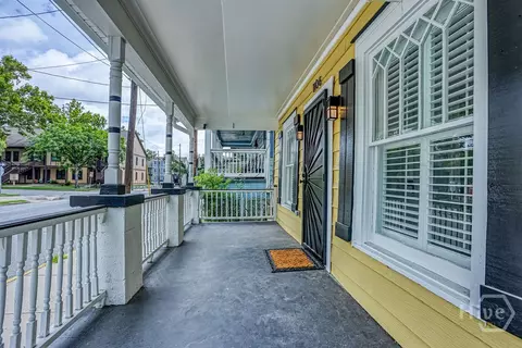 Exterior - 1106 E Broad St, Savannah, GA 31401 photo 5 of 13