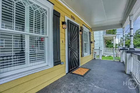 Exterior - 1106 E Broad St, Savannah, GA 31401 photo 6 of 13