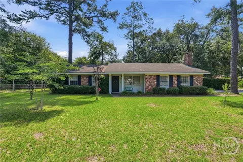 590 Briar Cir, Hinesville, GA 31313