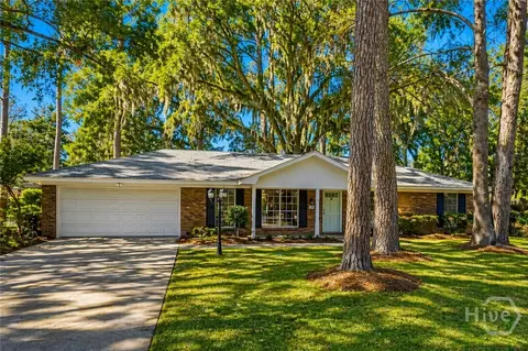 1609 Walthour Rd, Savannah, GA 31410
