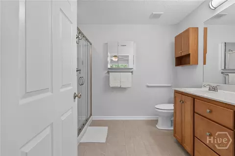 Bath - 13 Rivermoor Ct, Savannah, GA 31407 photo 1 of 3