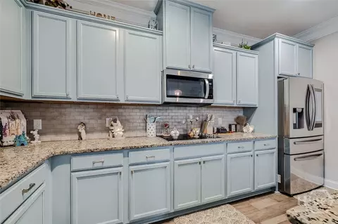 Kitchen - 103 Stage Coach Cir, Guyton, GA 31312 photo 5 of 7