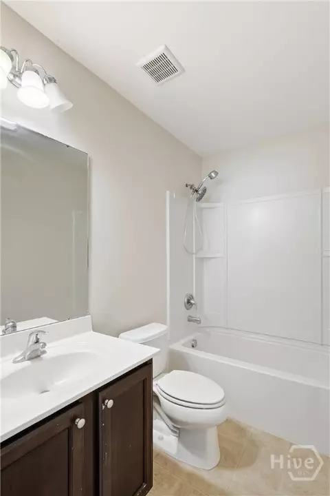 Bath - 4 Olde Gate Ct, Pooler, GA 31322 photo 4 of 4