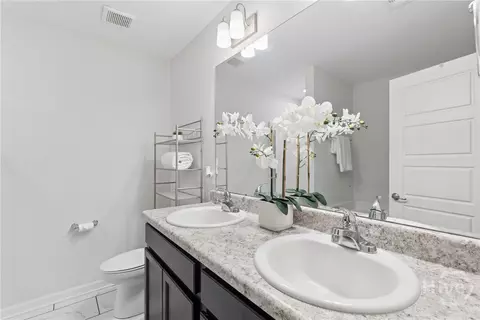 Bath - 107 Dasher Dr, Springfield, GA 31329 photo 1 of 3