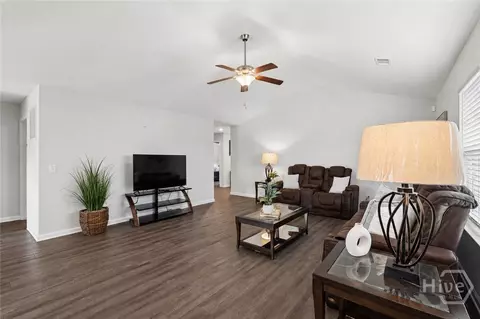 Entry Way - 107 Dasher Dr, Springfield, GA 31329 photo 5 of 5