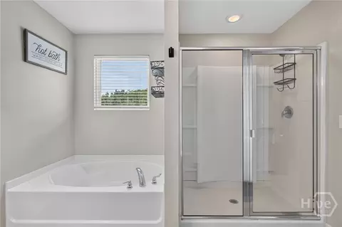 Bath - 102 Butternut Blvd, Guyton, GA 31312 photo 3 of 3
