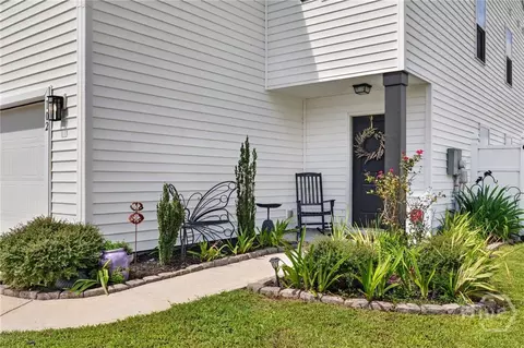 Exterior - 102 Butternut Blvd, Guyton, GA 31312 photo 5 of 17