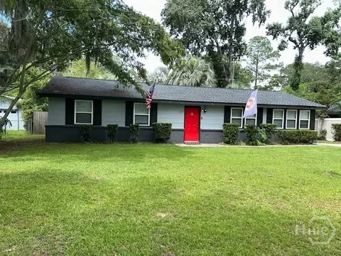 37 Silverstone Cir, Savannah, GA 31406