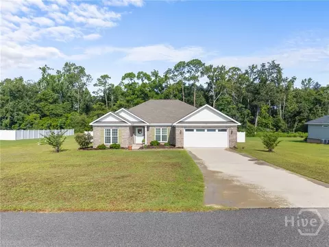 Exterior - 221 Fallen Leaf Dr, Brooklet, GA 30415 photo 2 of 4