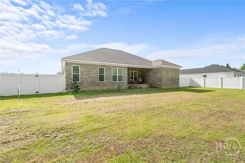 Exterior - 221 Fallen Leaf Dr, Brooklet, GA 30415 photo 4 of 4