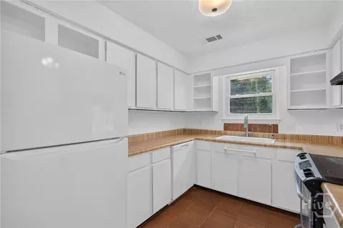 Kitchen - 114 Fox St, Springfield, GA 31329 photo 2 of 6