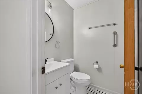 Bath - 114 Fox St, Springfield, GA 31329 photo 5 of 5