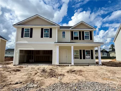 214 Baylor Bnd, Hinesville, GA 31313