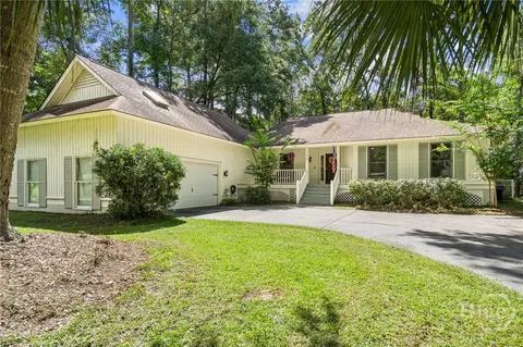 214 Montauk Ln, Richmond Hill, GA 31324