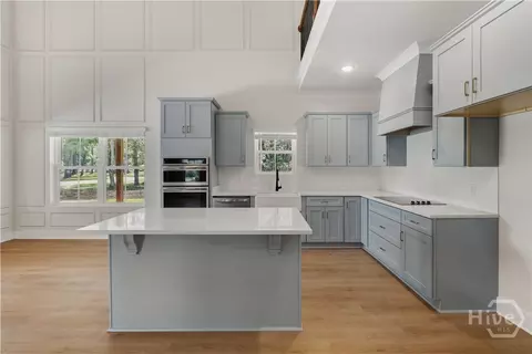 Kitchen - 406 S Ash St, Springfield, GA 31329 photo 2 of 4