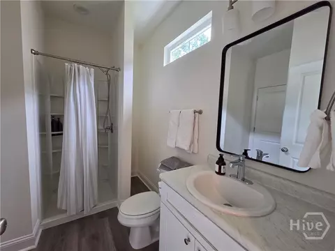 Bath - 128 Read St, Pooler, GA 31322 photo 3 of 5