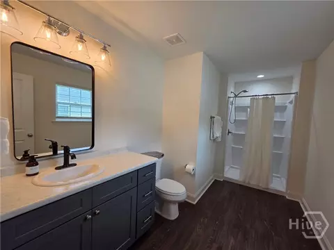 Bath - 126 Read St, Pooler, GA 31322 photo 1 of 5