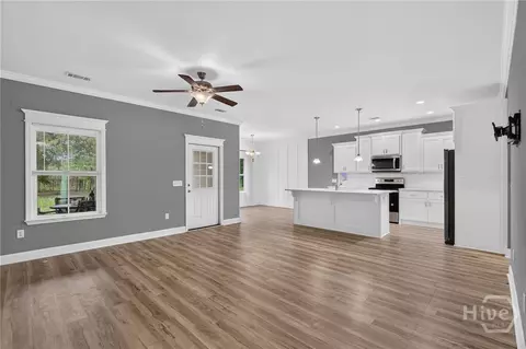 99 NE Taylors Creek Spur, Ludowici, GA 31316