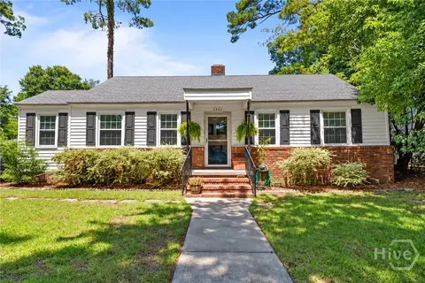 2332 E 41st St, Savannah, GA 31404