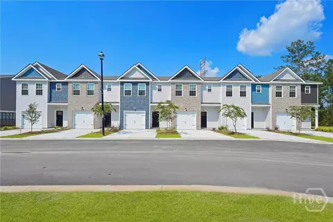 132 Stone Crab Cir, Bloomingdale, GA 31302
