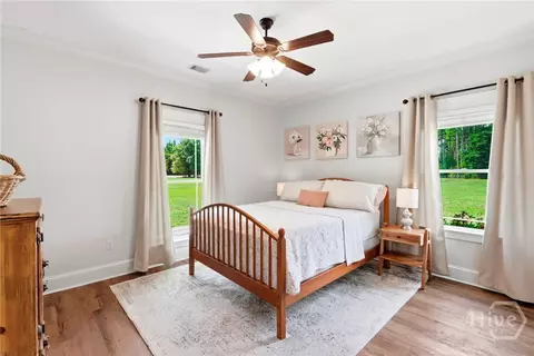 Bedroom - 755 Elbert Arnsdorff Rd, Springfield, GA 31329 photo 3 of 11