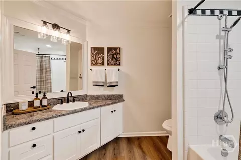 Bath - 9 Devon Rd, Savannah, GA 31419 photo 4 of 4