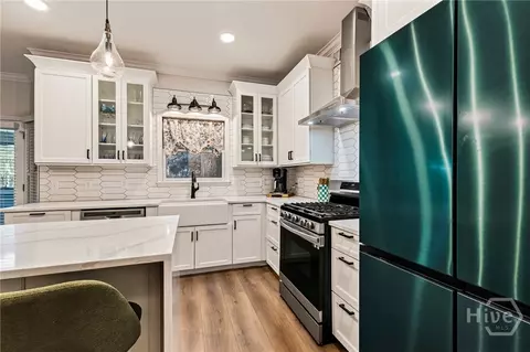 Kitchen - 9 Devon Rd, Savannah, GA 31419 photo 7 of 7