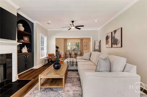 Living - 9 Devon Rd, Savannah, GA 31419 photo 2 of 4