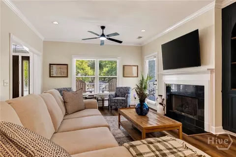 Living - 9 Devon Rd, Savannah, GA 31419 photo 4 of 4
