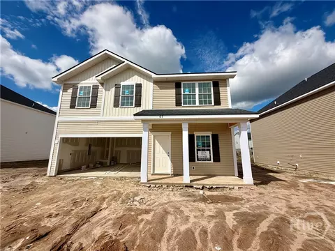 67 Pitchline Dr, Hinesville, GA 31313