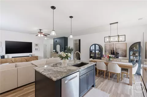 Kitchen - 143 Willow Dr, Guyton, GA 31312 photo 1 of 3