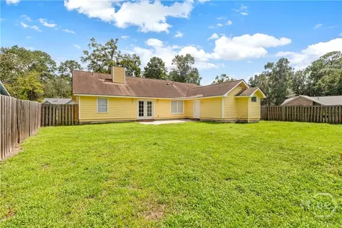 Exterior - 98 Red Fox Dr, Savannah, GA 31419 photo 5 of 6