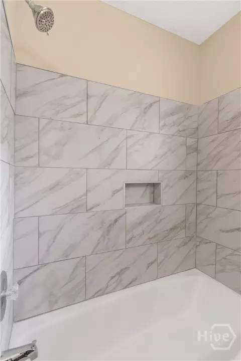 Bath - 98 Red Fox Dr, Savannah, GA 31419 photo 5 of 5